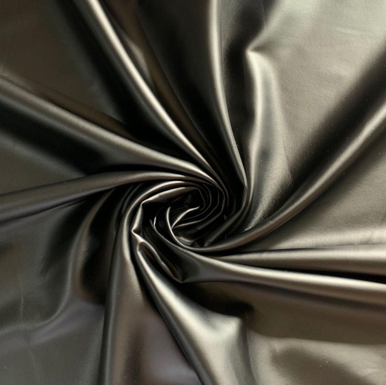 Estampa 01 Preto