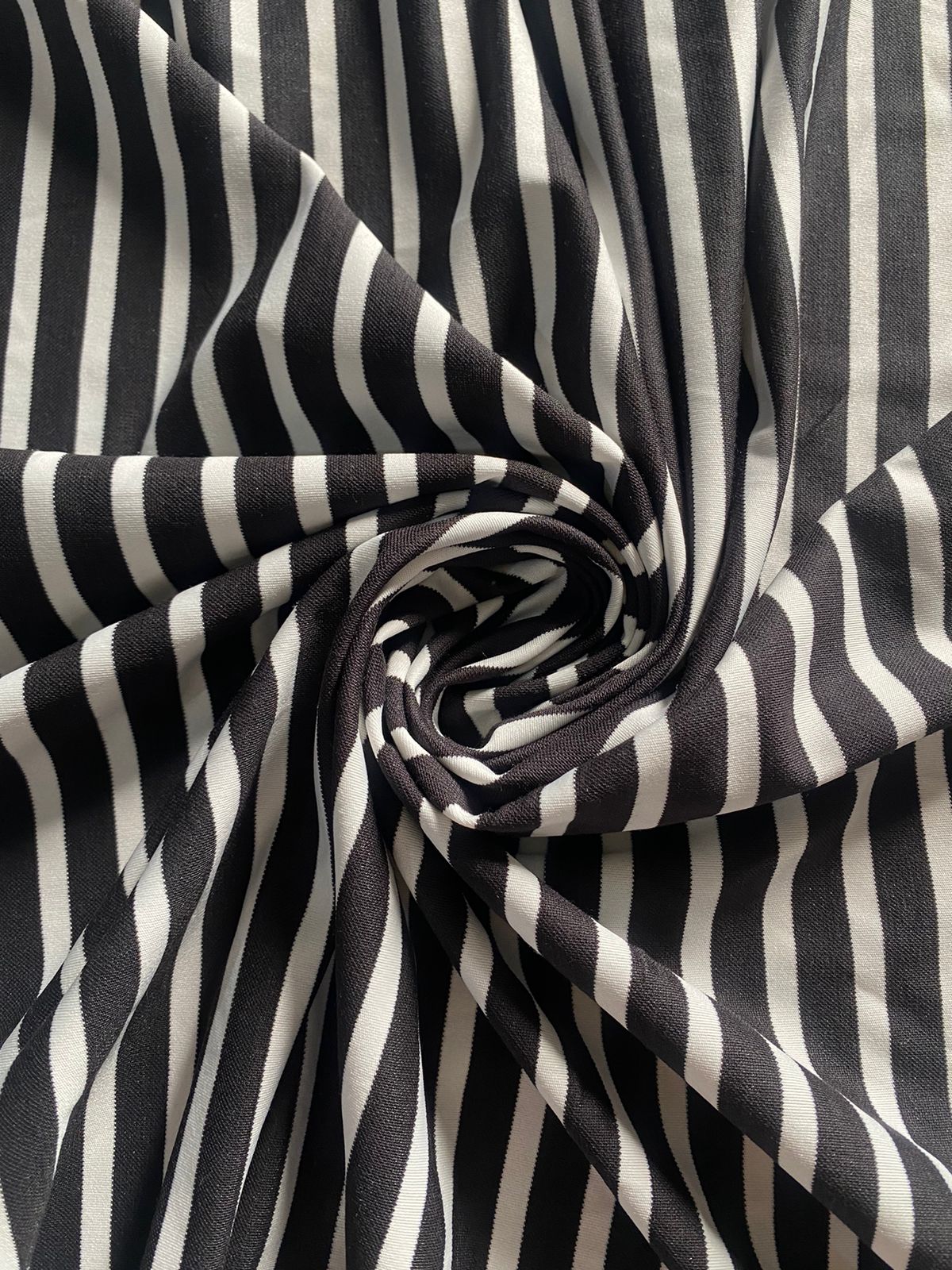 Estampa 01 Preto